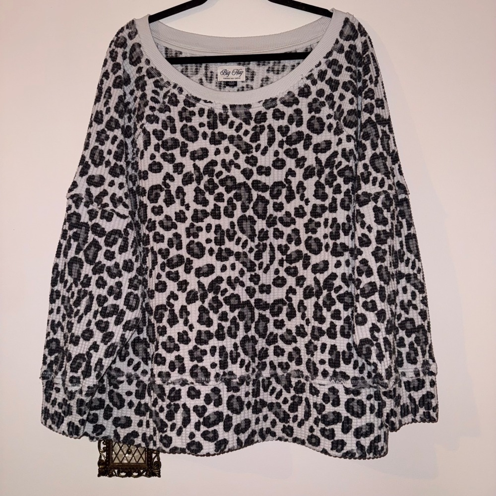 American Eagle Big Hug Leopard Print Waffle Knit Thermal Top Gray Black Large